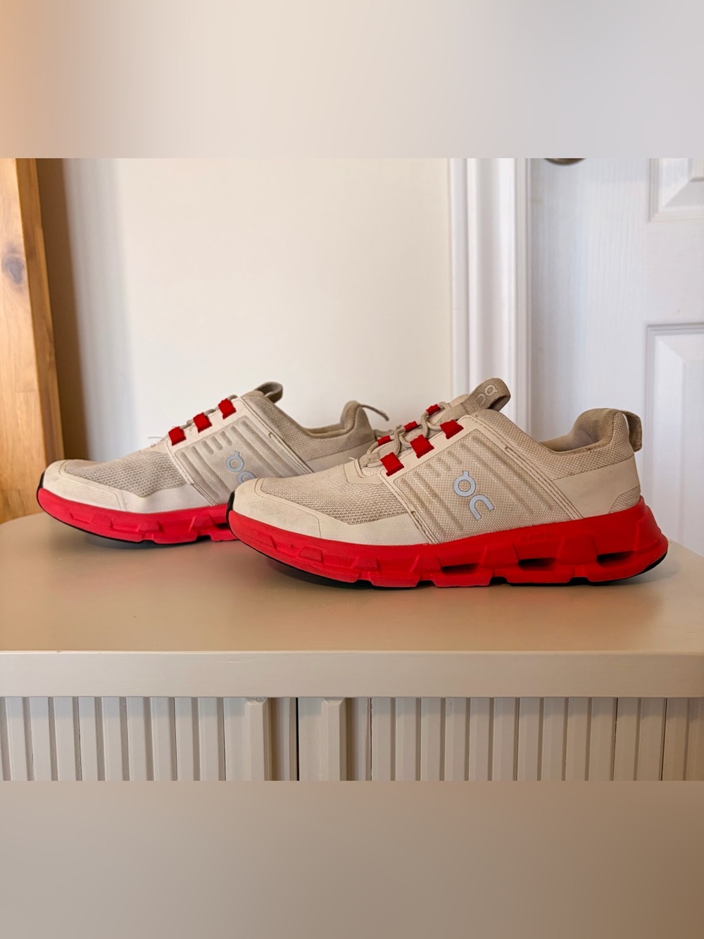 On Cloudswift Kids Desert/Red Size 2 (Little Kid) CloudTec Running Shoes